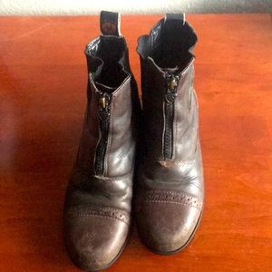 Kids Ariat paddock boots